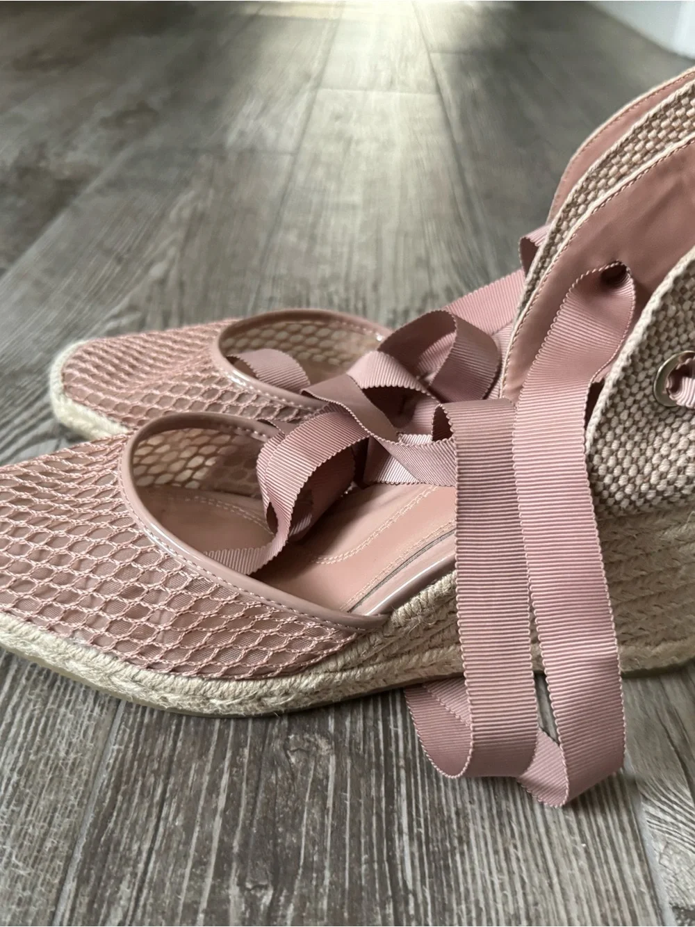 Zara Lux-Inspired Pink Mesh Ribbon Espadrille Wedge, US11, excellent condition